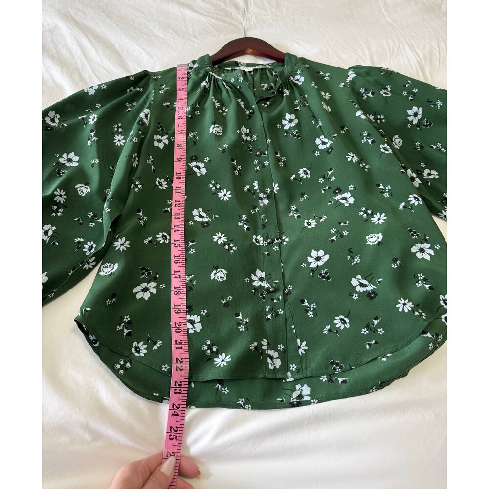 Veronica Beard | SZ 2 | Ashlynn Floral Silk Blouse Green White Button Front - Picture 3 of 11